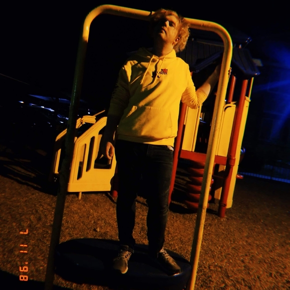 Meet your Posher, Trevor - Picture 1 of 1